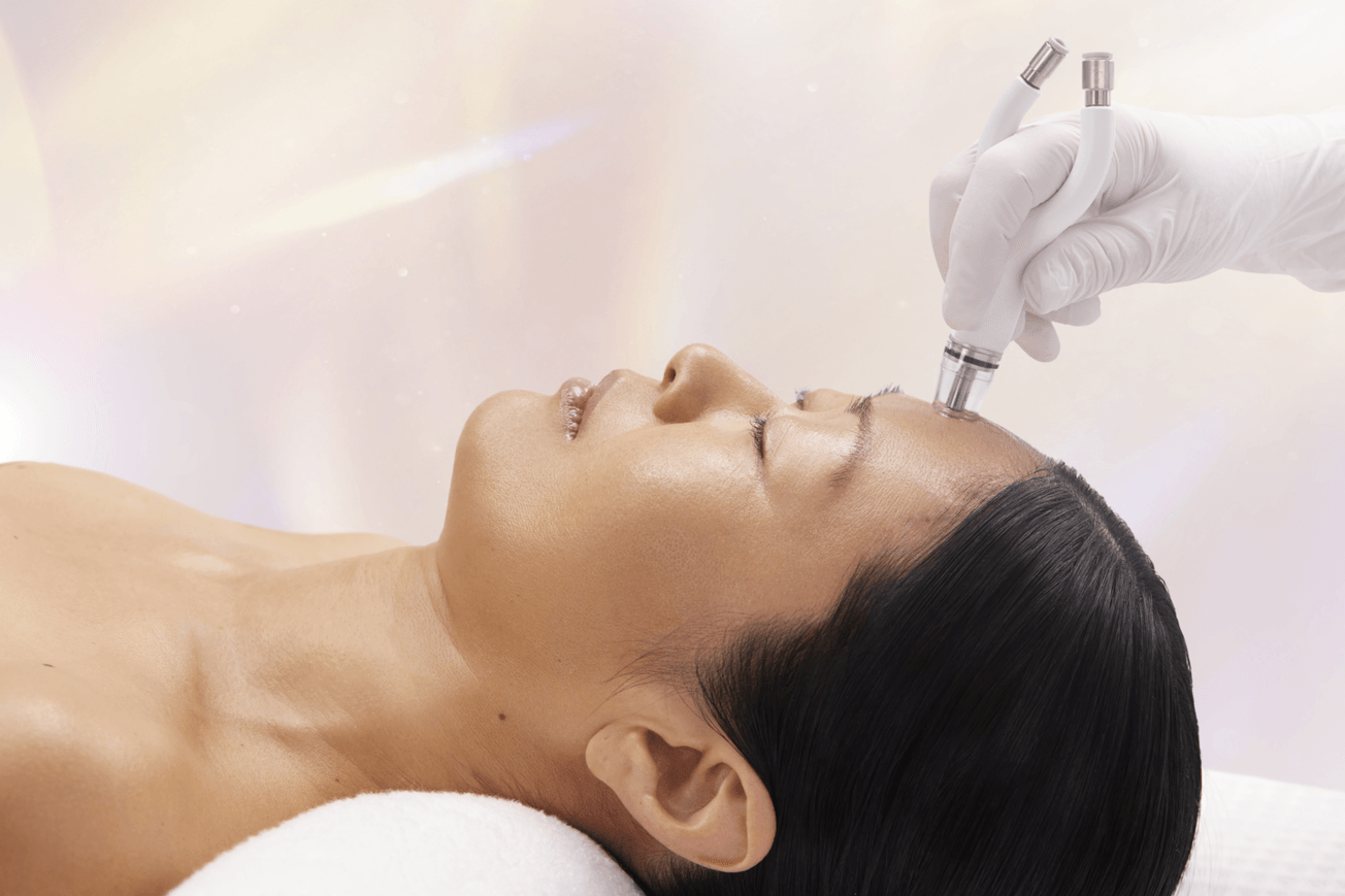 Adult, Female, Person